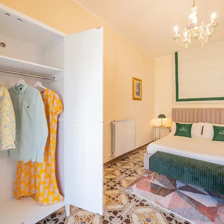 Achilles Apartament *